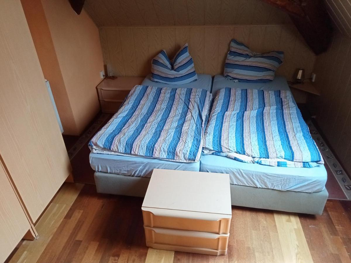 Uebernachtungszimmer 1 Schlettau Esterno foto
